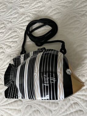 Timmy Woods Beverly Hills Fish Bag – Black, White & Gold